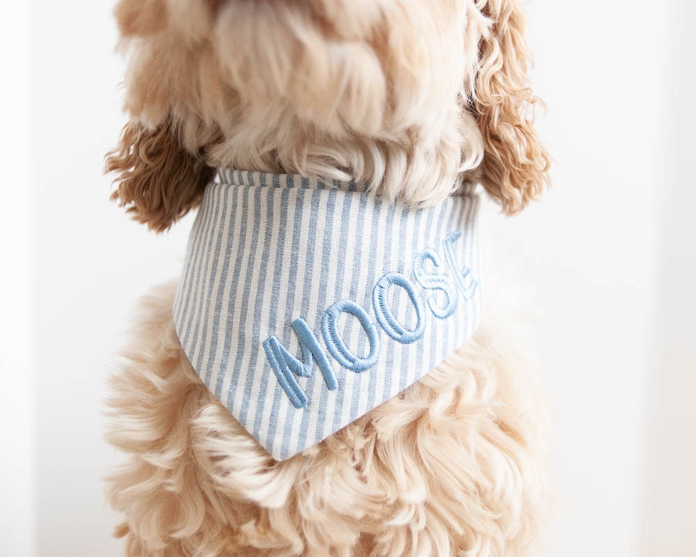 linen stripes bandana for dogs with name embroidered in blue thread