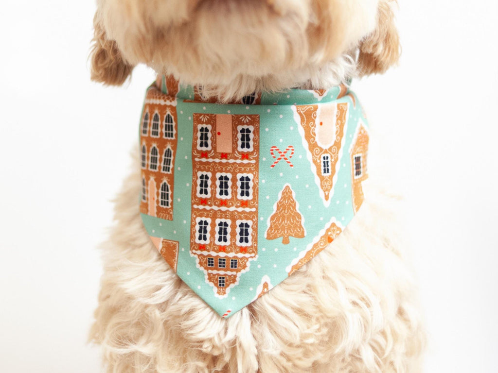 gingerbread houses dog bandana