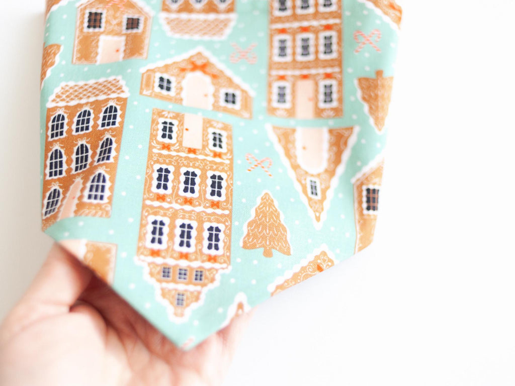 gingerbread houses dog bandana